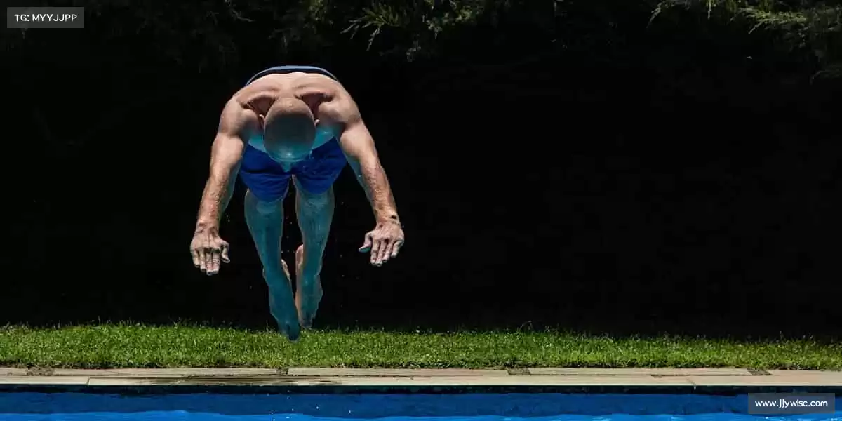 kaiyun官方登录入口绿茵场上的奔跑，是少年永远不老的心跳💥